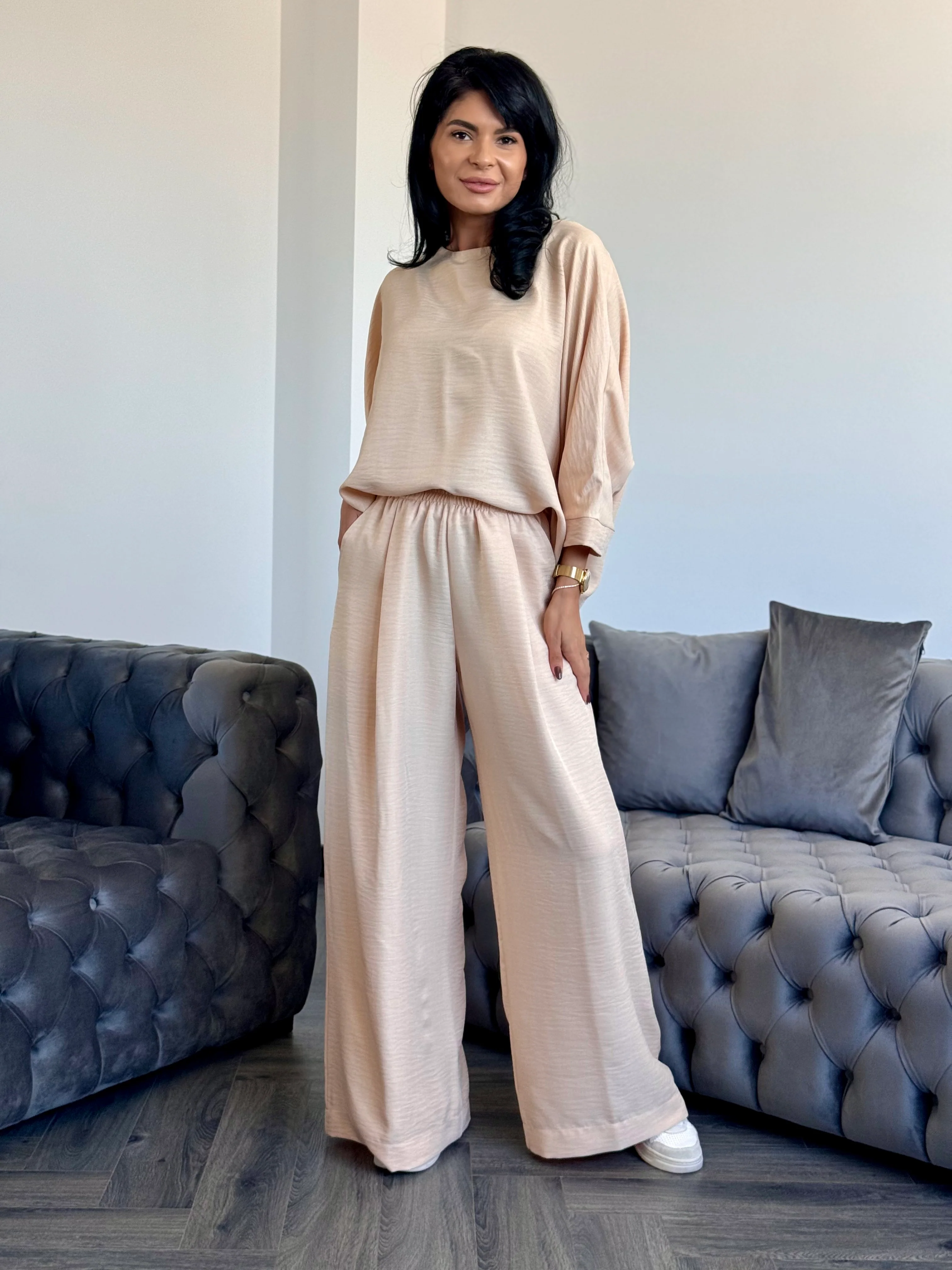 Costum Afro - Beige