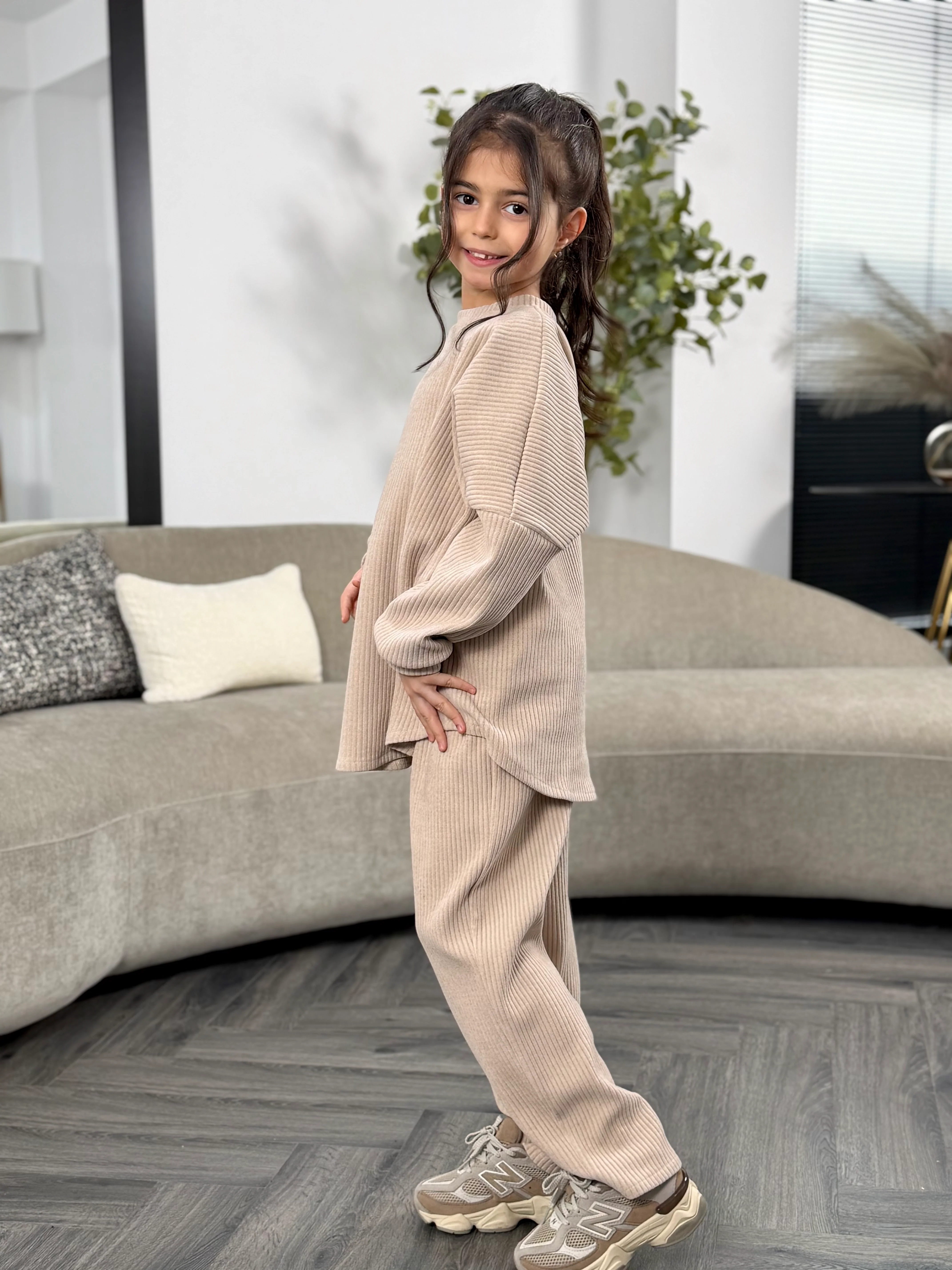 Costum Mini Edith - Bej - Image 5