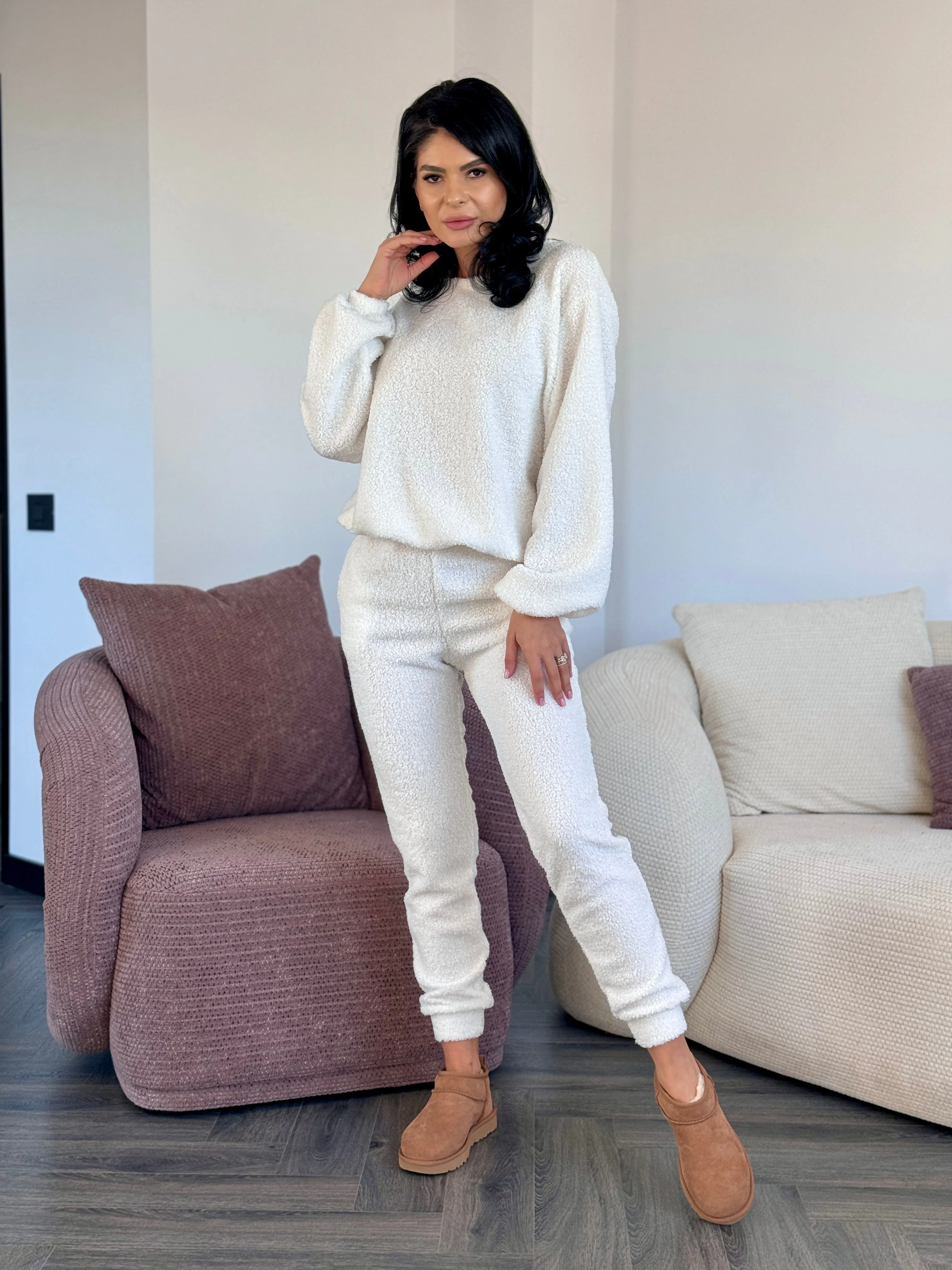 Costum Mona Plush - White