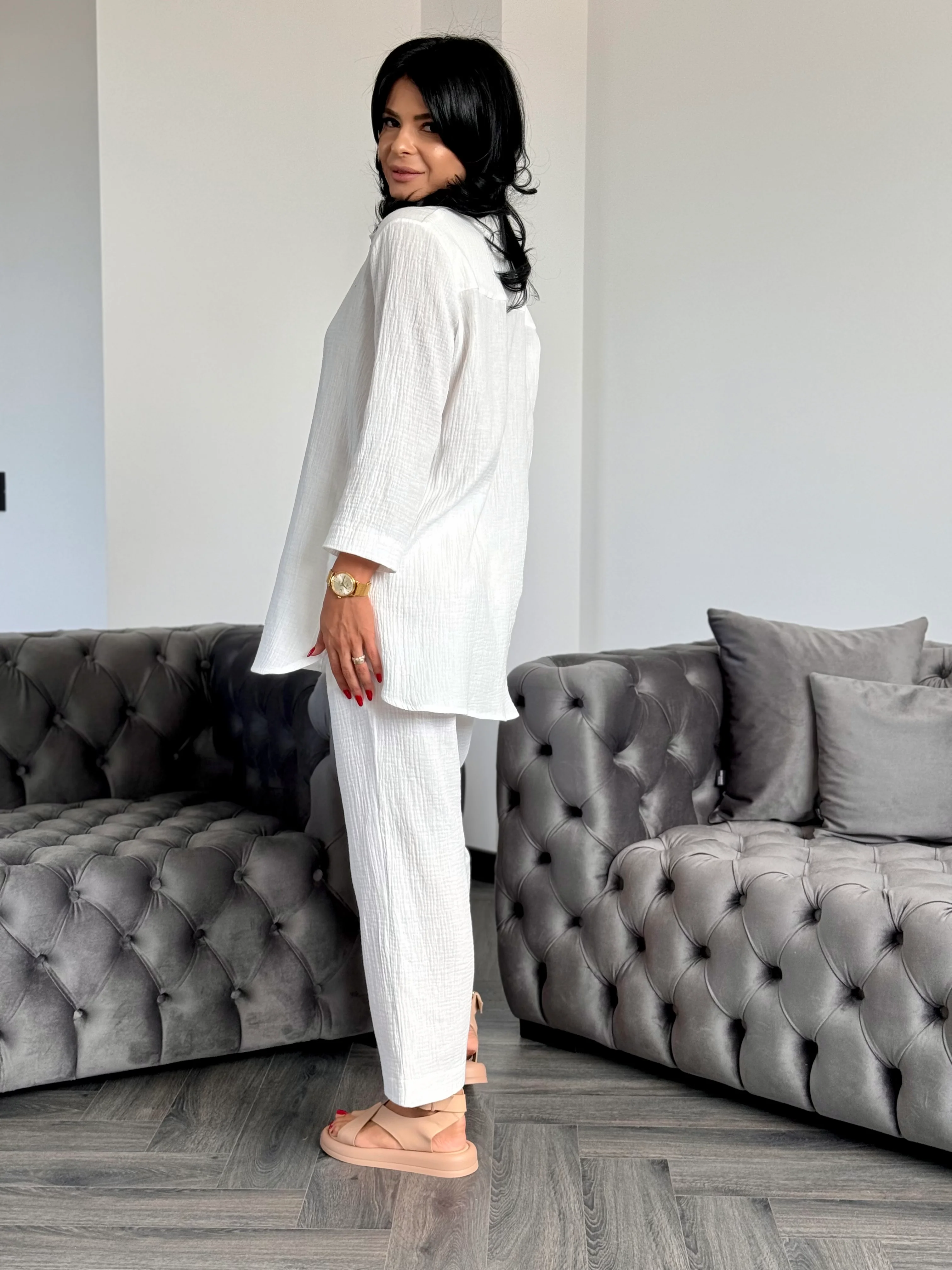 Costum Nadia - Alb - Image 3