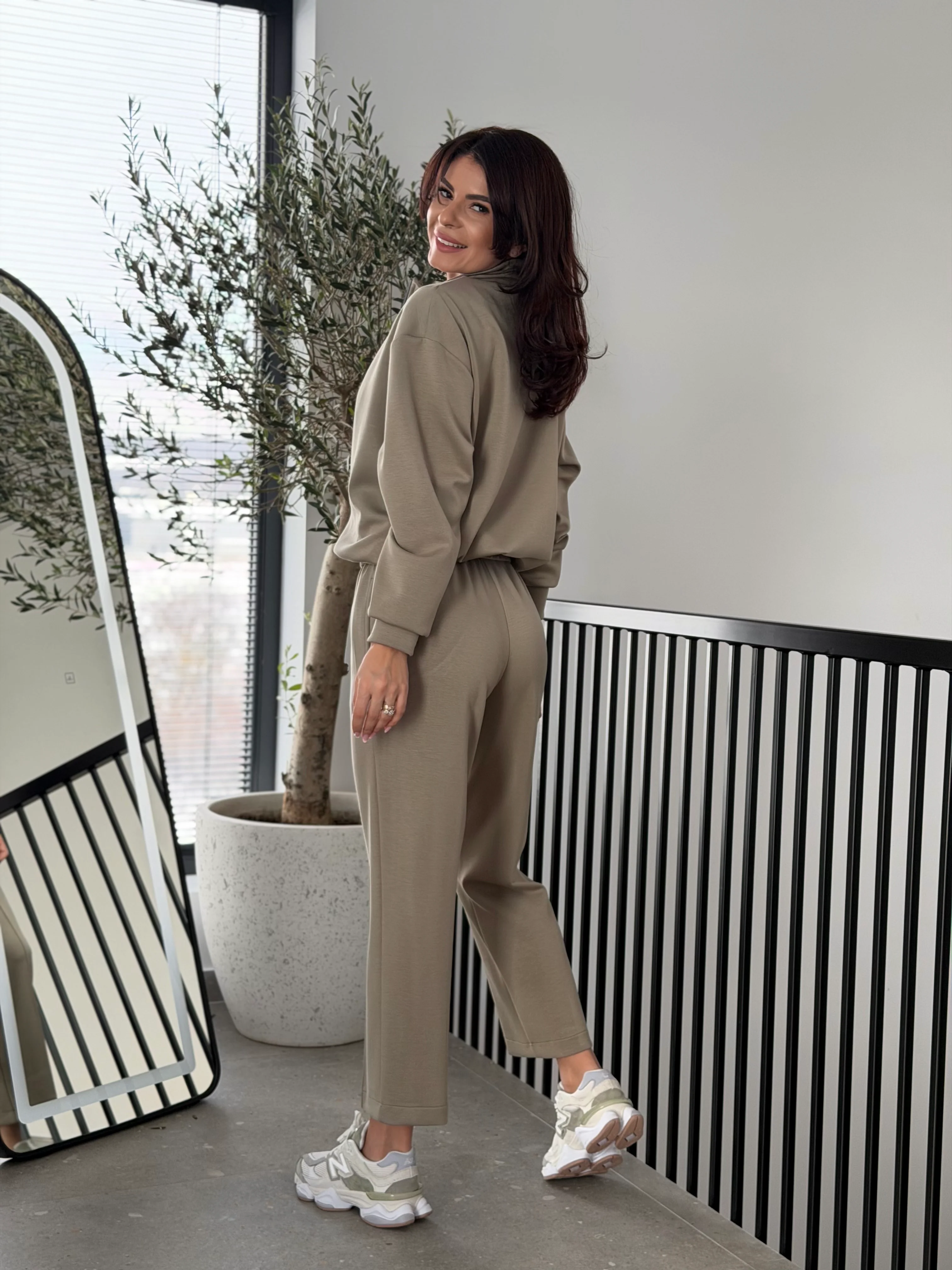 Set Modal - Olive Moss - Image 5
